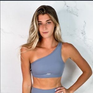 J80 Fit off the shoulder sports bra